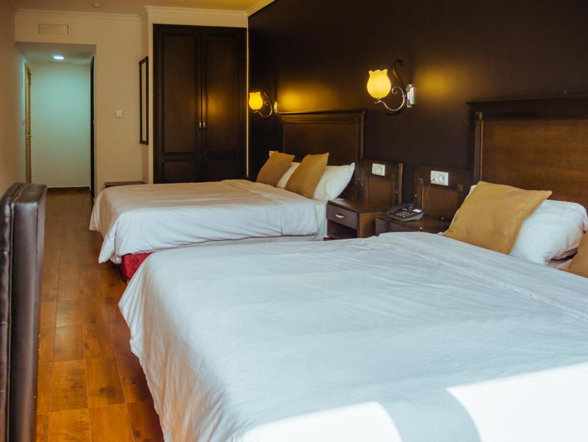 Hotel L'Aeroport 나도르 외부 사진